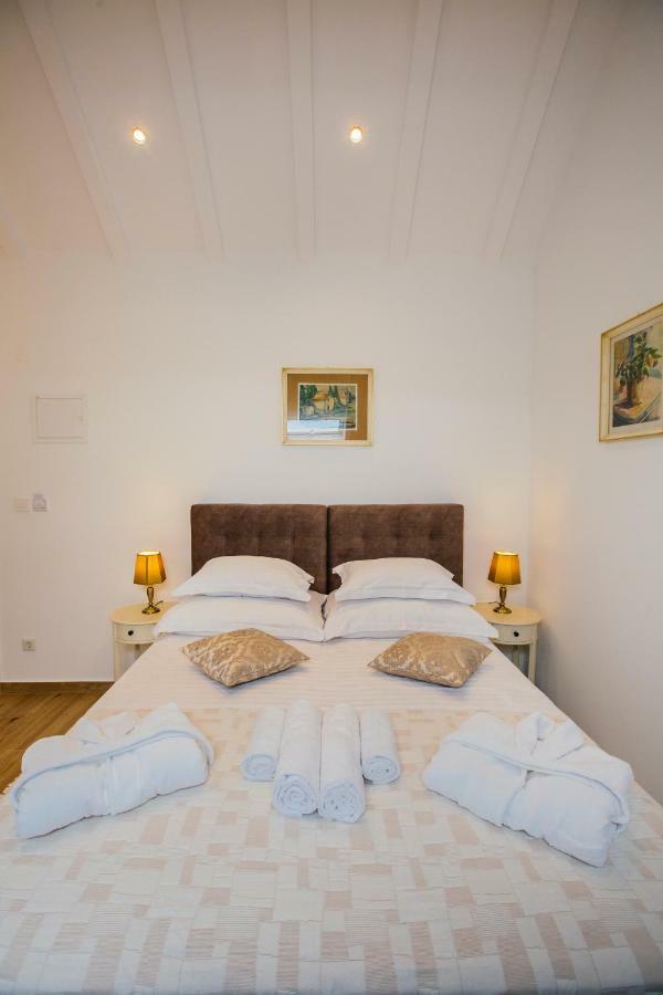 Heritage Dea Hvar Hotel 4*